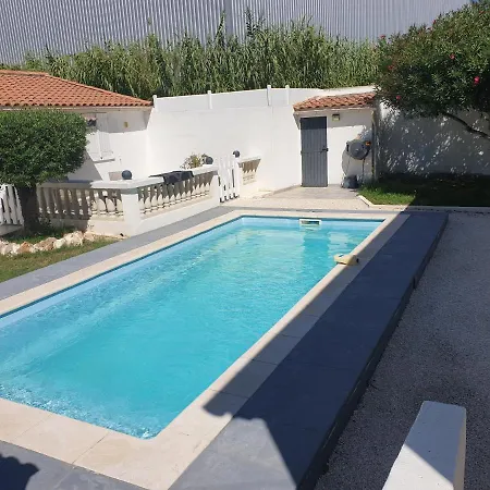 Adorable Romantique Maison D'hote, Piscine, Wifi 4g, Proche Beziers Villa *