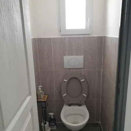 Adorable Romantique Maison D'hote, Piscine, Wifi 4g, Proche Beziers Villa Cers